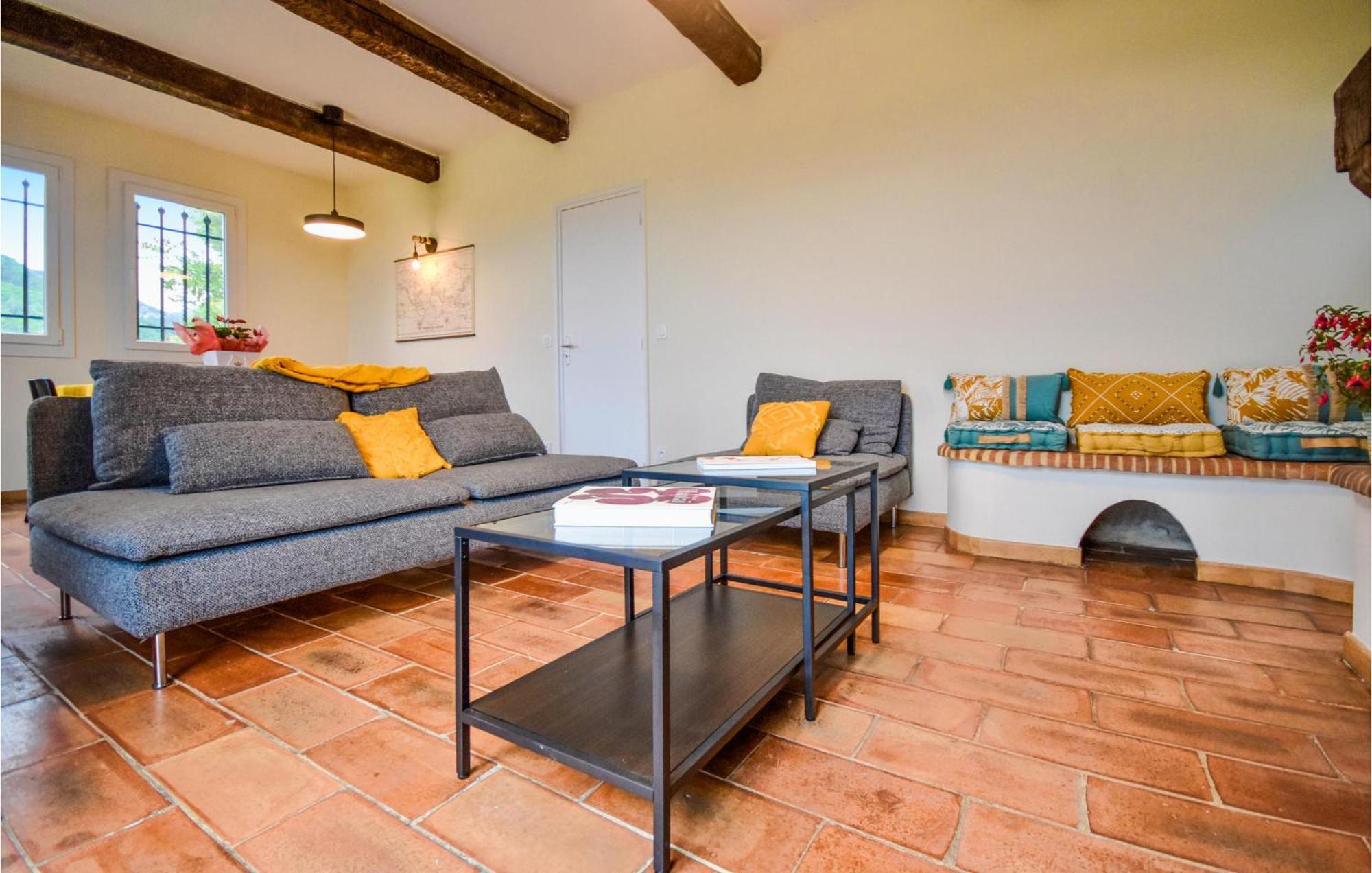 Awesome Apartment In Saint-Jeannet With Kitchen المظهر الخارجي الصورة